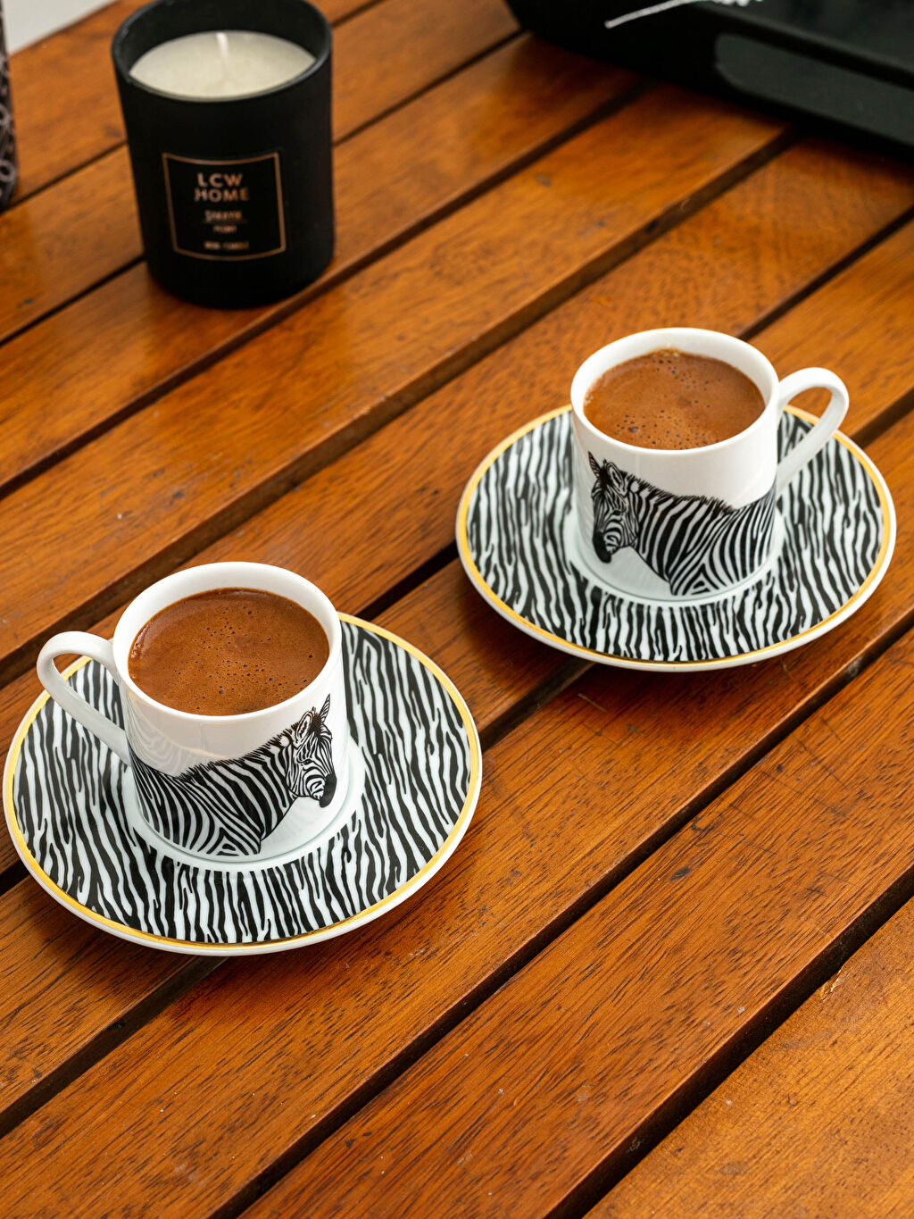 Çok Renkli Zebra Desenli Kahve Fincanı LC Waikiki