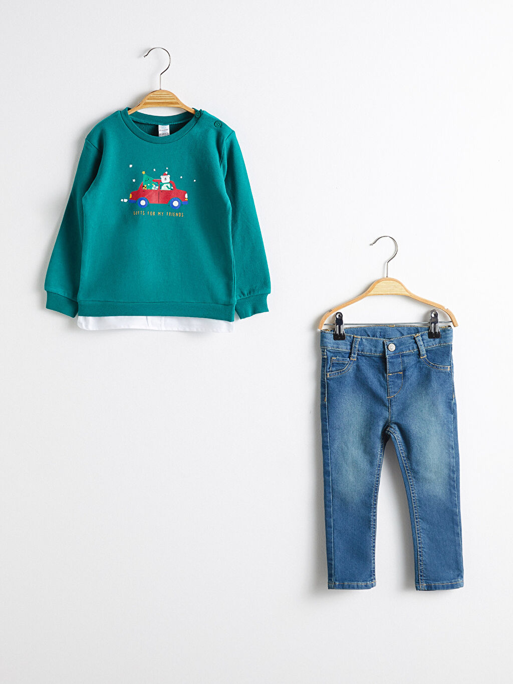Yesil Erkek Bebek Baskili Sweatshirt Ve Pantolon Lc Waikiki