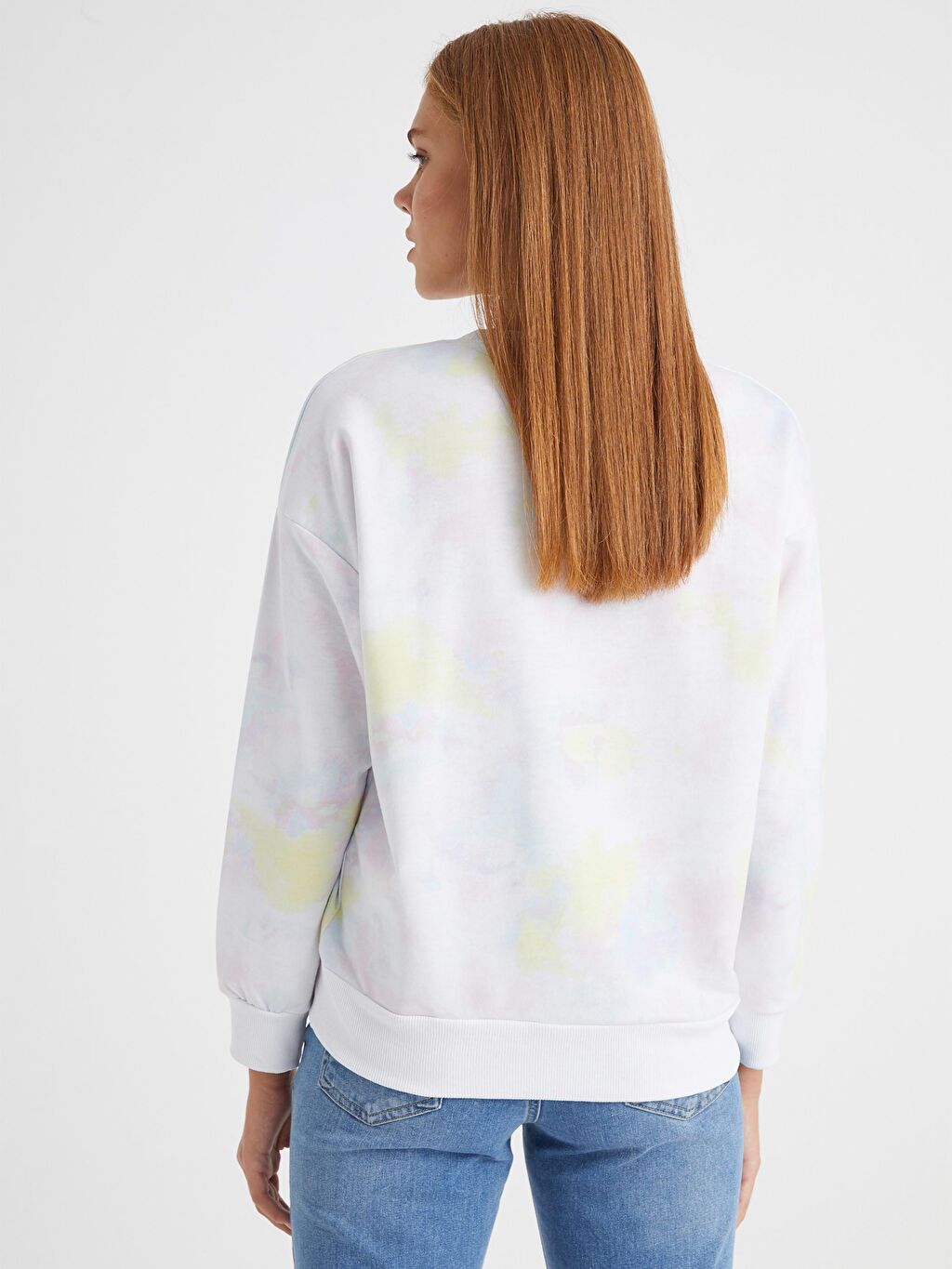 Beyaz Sunger Bob Baskili Sweatshirt Lc Waikiki
