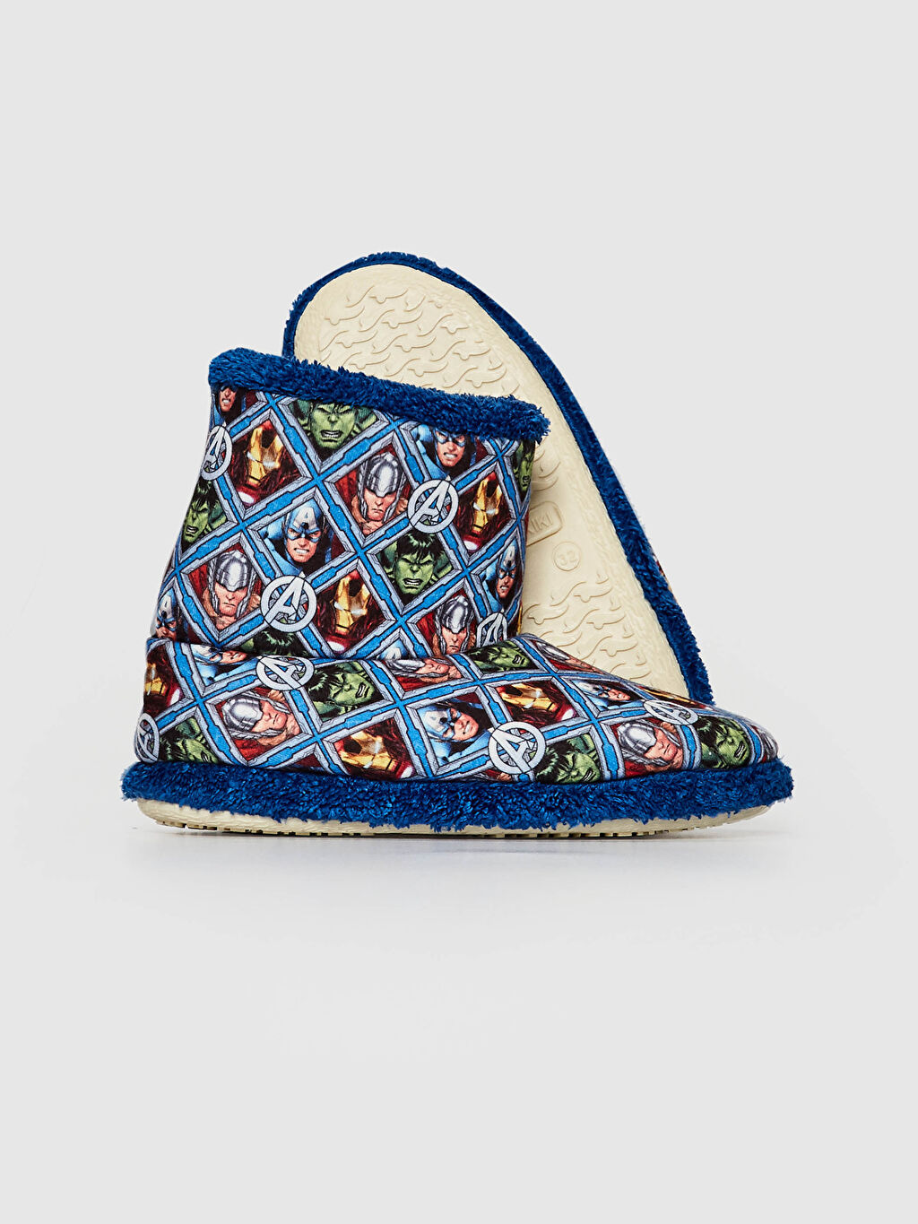 Mavi Erkek Çocuk Avengers Baskılı Ev Botu LC Waikiki