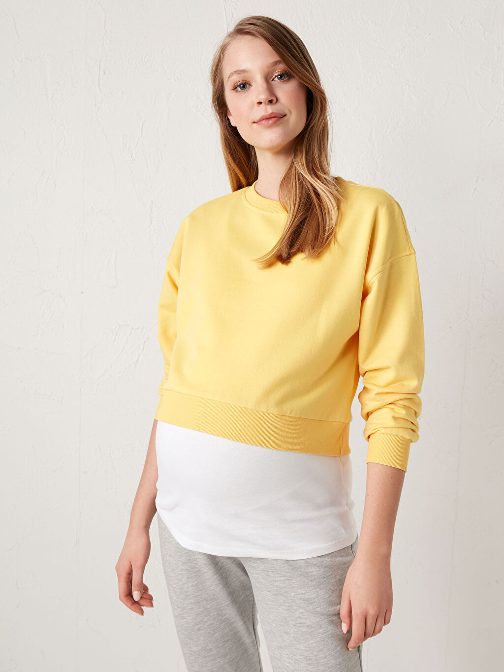 Sari Duz Basic Hamile Sweatshirt Lc Waikiki