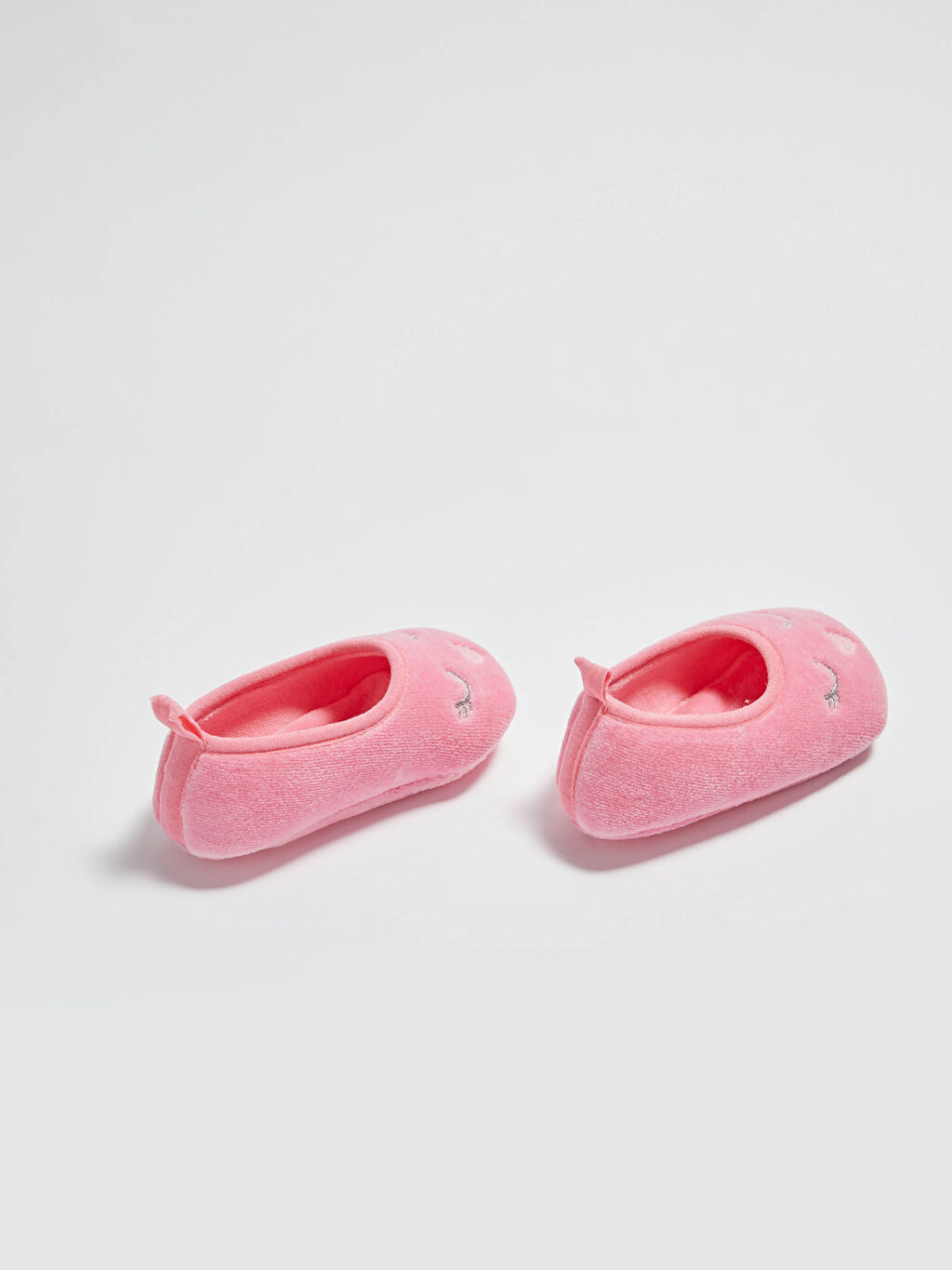 Pembe Nakışlı Yürümeyen Kız Bebek Ev Patiği LC Waikiki