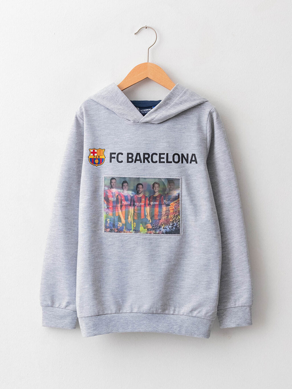 Gri Kapusonlu Barcelona Baskili Uzun Kollu Erkek Cocuk Sweatshirt W18242z4 Lal Lc Waikiki Gri Kapusonlu Barcelona Baskili Uzun Kollu Erkek Cocuk Sweatshirt W18242z4 Lal Lc Waikiki