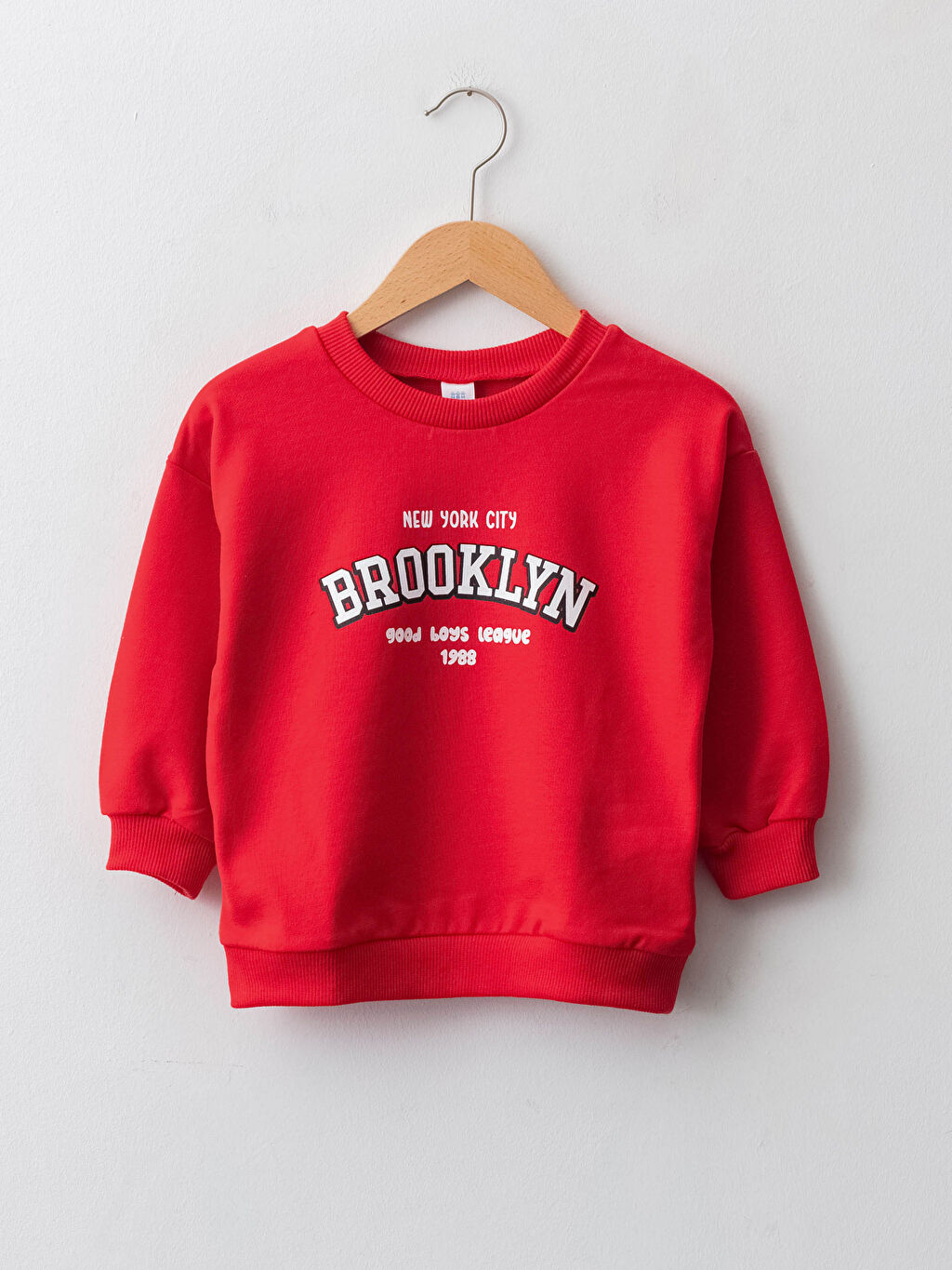 Kirmizi Bisiklet Yaka Uzun Kollu Baskili Erkek Bebek Sweatshirt W1aq26z1 Hmw Lc Waikiki Kirmizi Bisiklet Yaka Uzun Kollu Baskili Erkek Bebek Sweatshirt W1aq26z1 Hmw Lc Waikiki