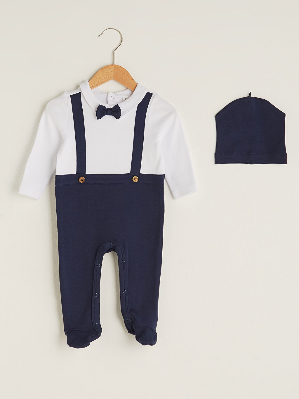 Beyaz Bisiklet Yaka Uzun Kollu Pamuklu Erkek Bebek Tulum