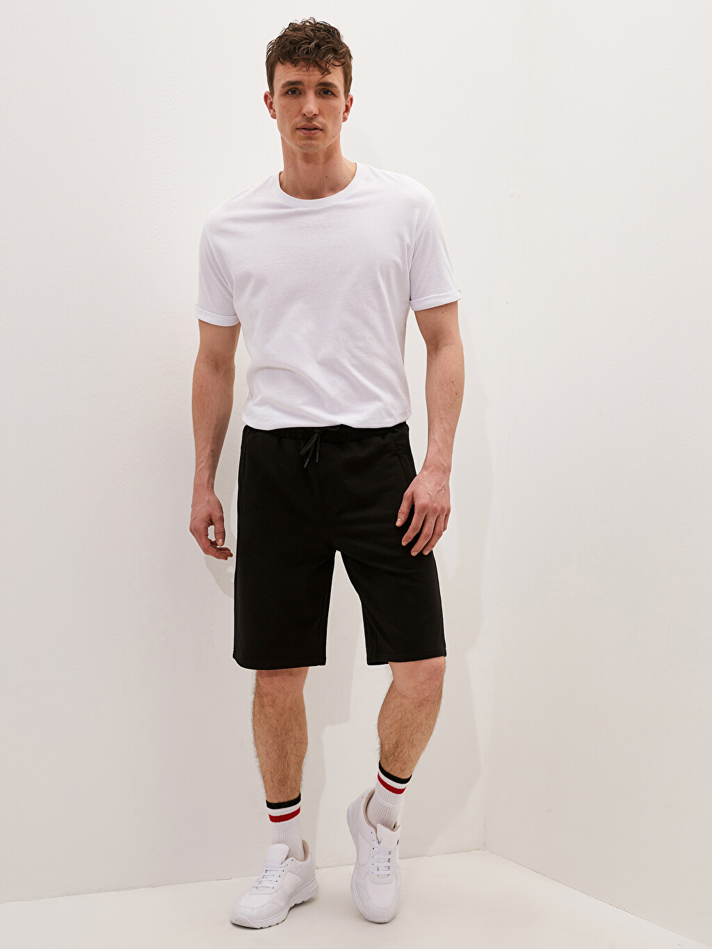 LCW CASUAL Slim Fit Mens Sports Shorts 