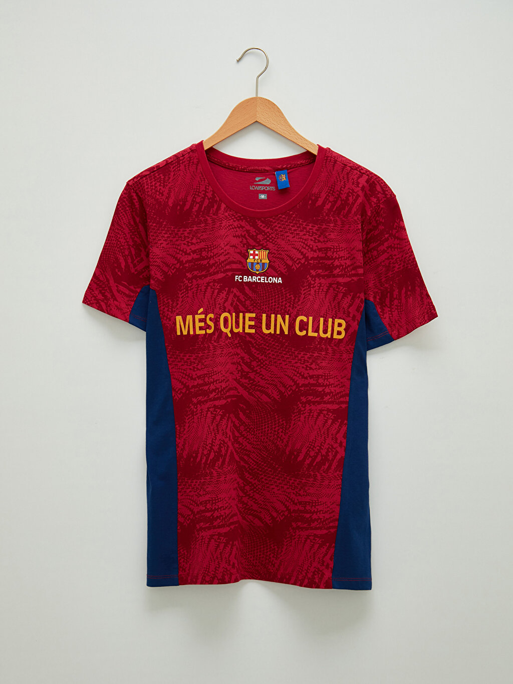 LCW SPORTS Crew Neck Short Sleeve Barcelona Printed Active Sports Combed  Cotton Men's Fan T-Shirt -S1I853Z8-HMH - S1I853Z8-HMH - LC Waikiki