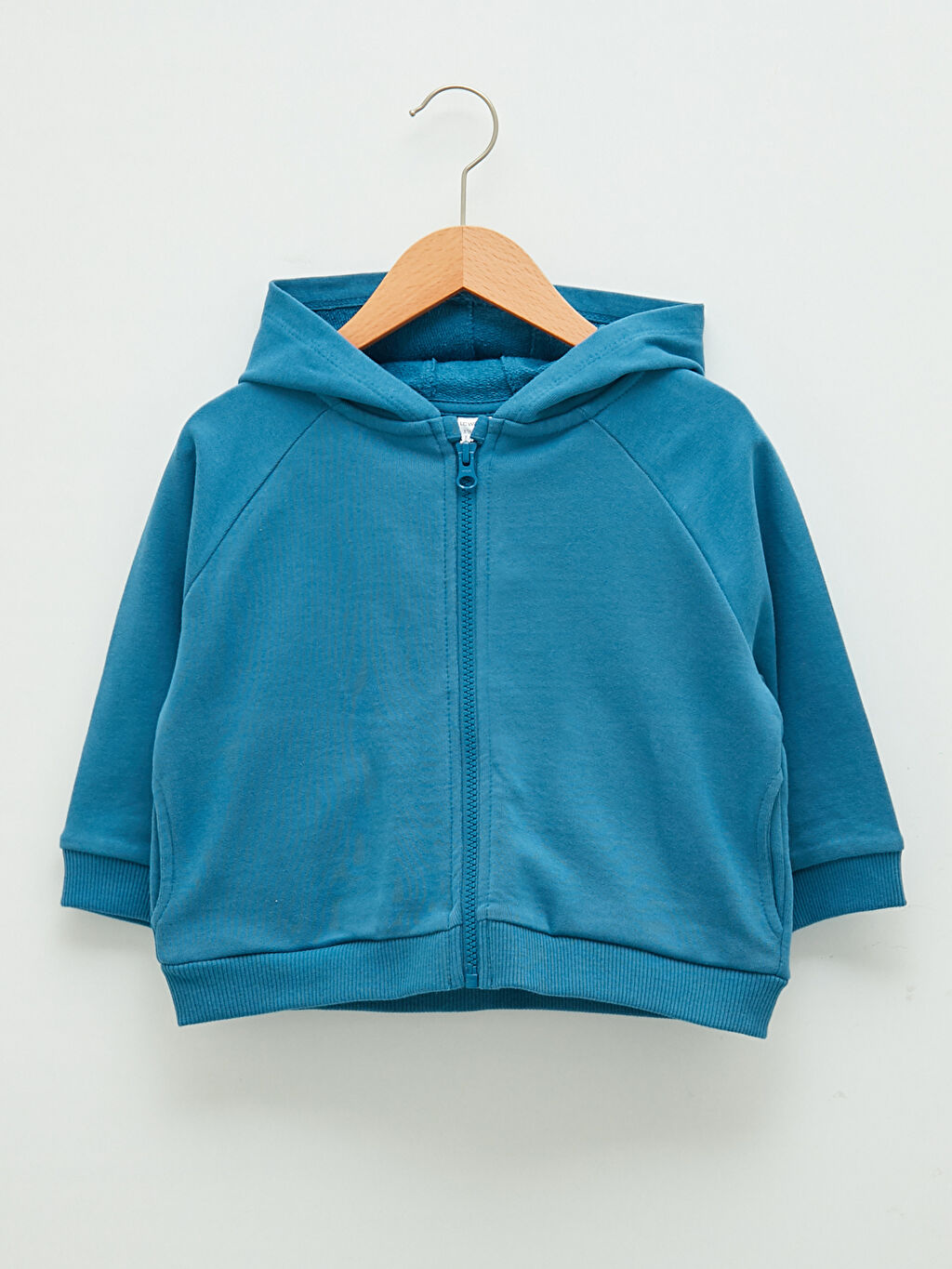 Mavi Kapusonlu Uzun Kol Basic Erkek Bebek Fermuarli Sweatshirt Lc Waikiki Mavi Kapusonlu Uzun Kol Basic Erkek Bebek Fermuarli Sweatshirt Lc Waikiki