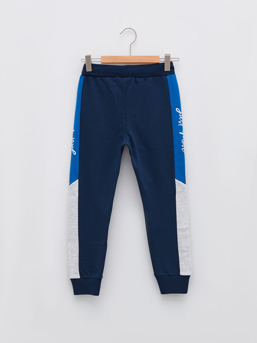 jc7 adidas