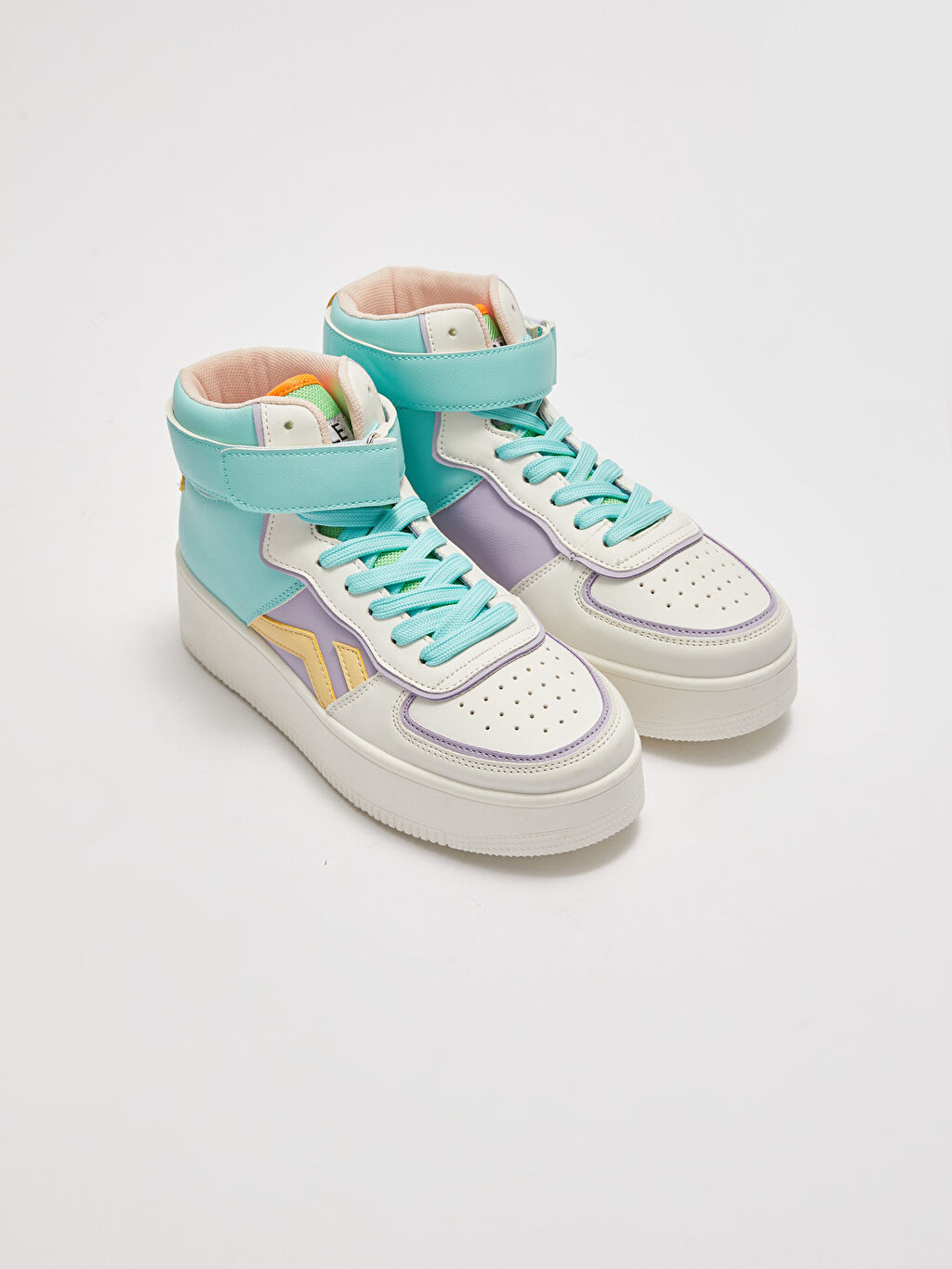 Ankle length sneakers for womens Clearance