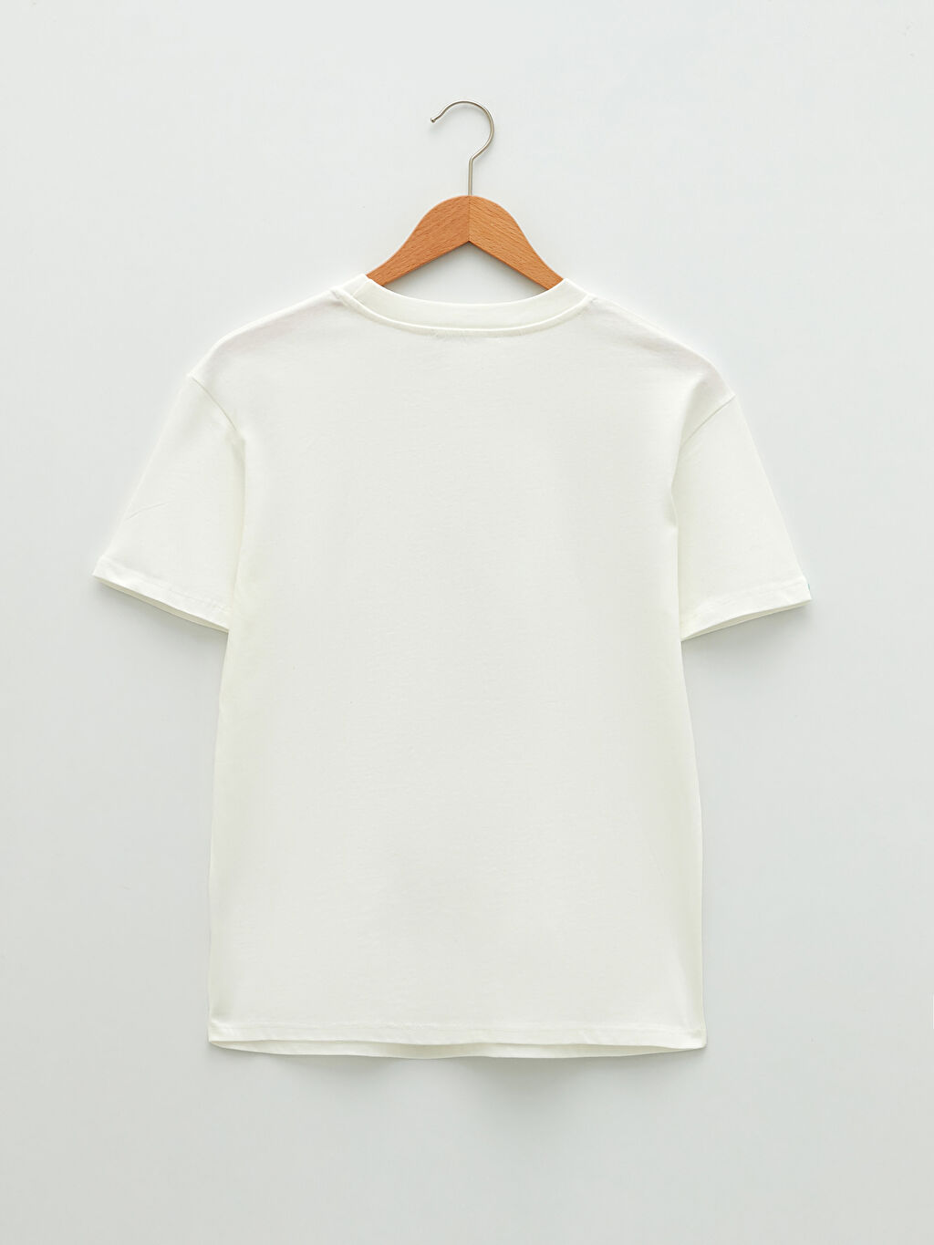 white collar with crew neck