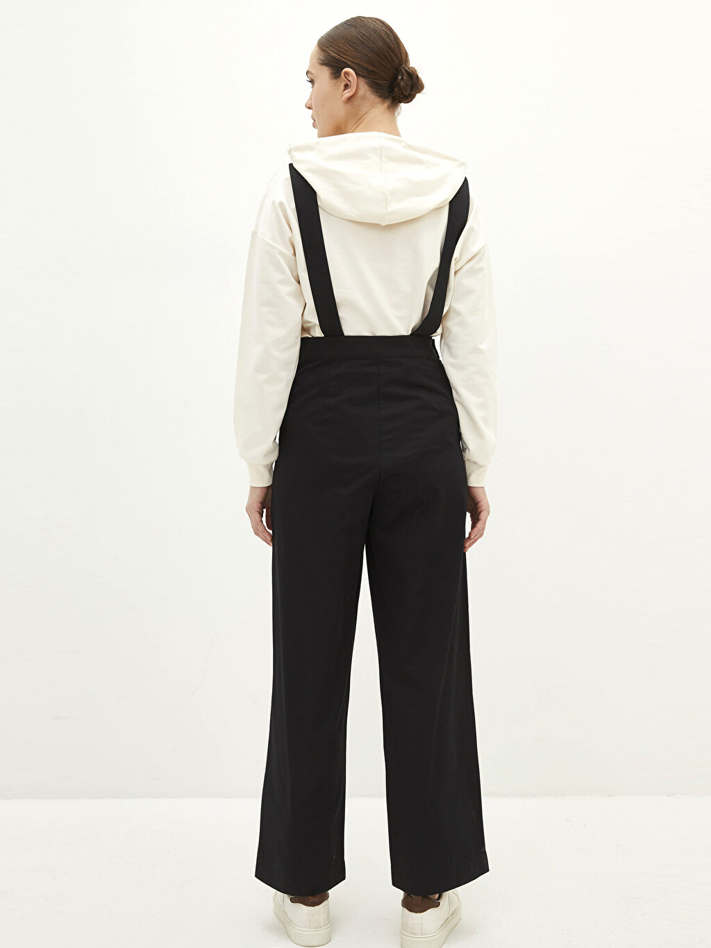 MODEST Square Collar Straight Strap 