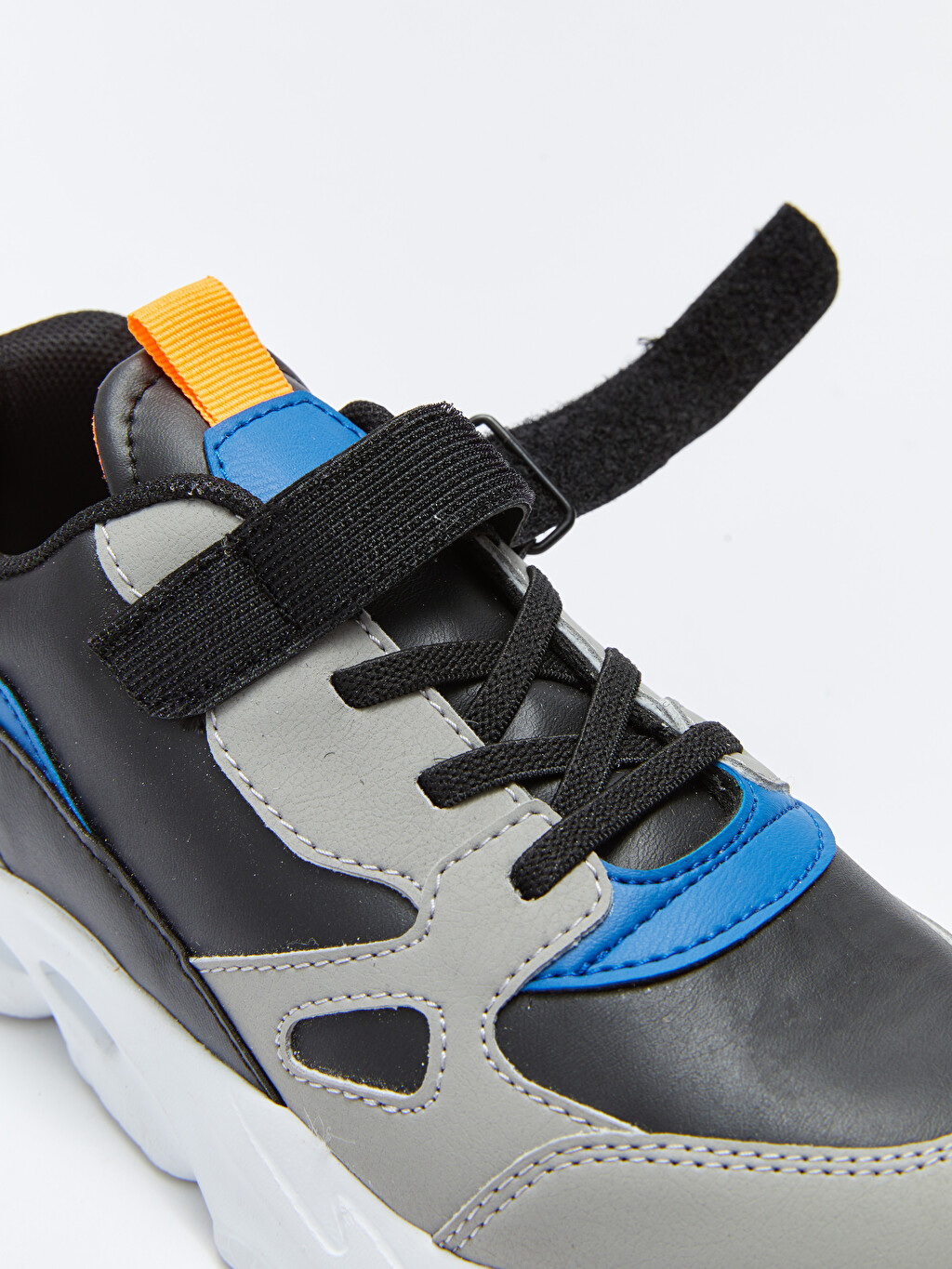 Active Sneakers with Color Block Laces 