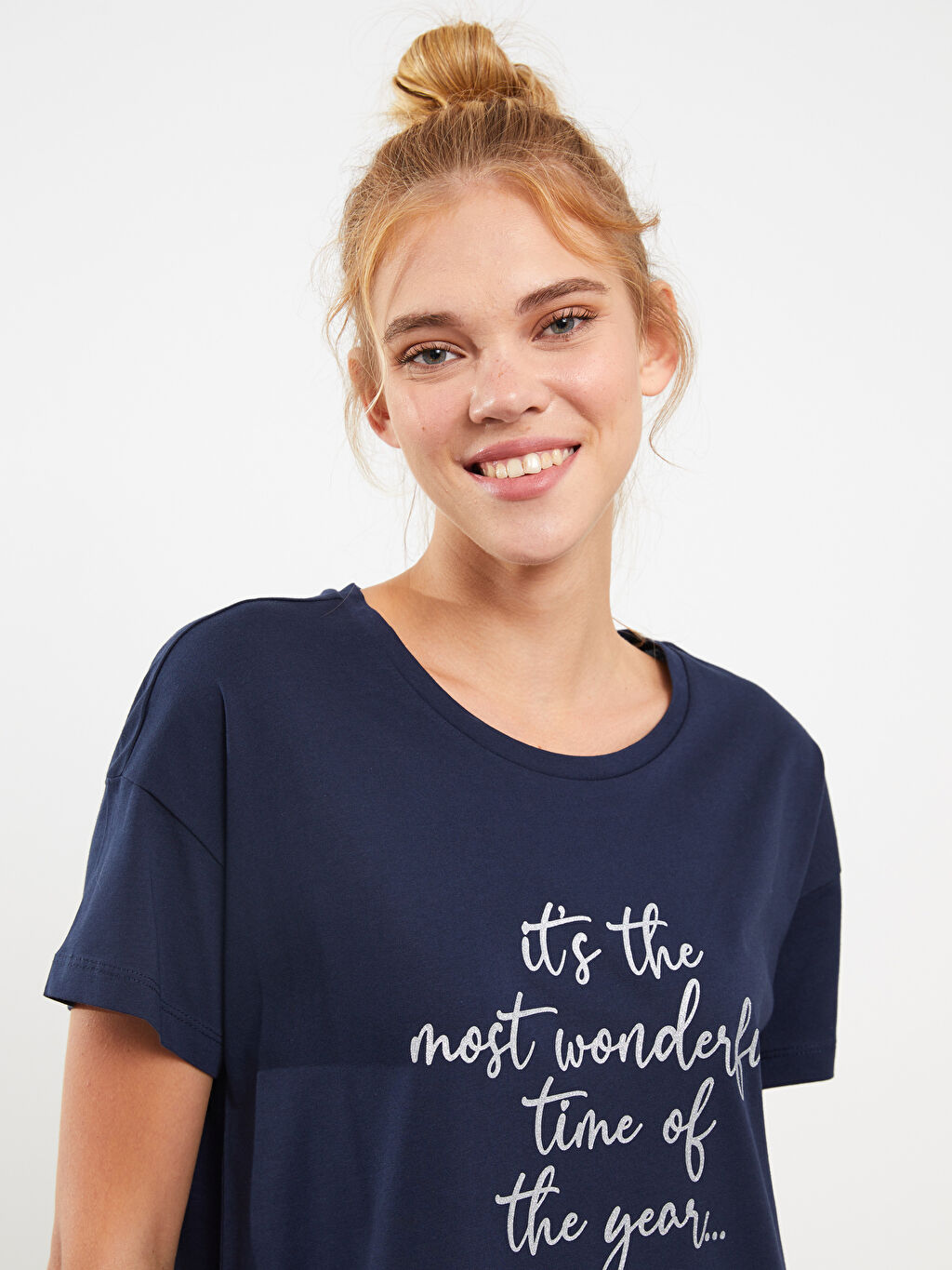 Christmas Themed Short Sleeve Women's Nightgown W2CT44Z8HRC