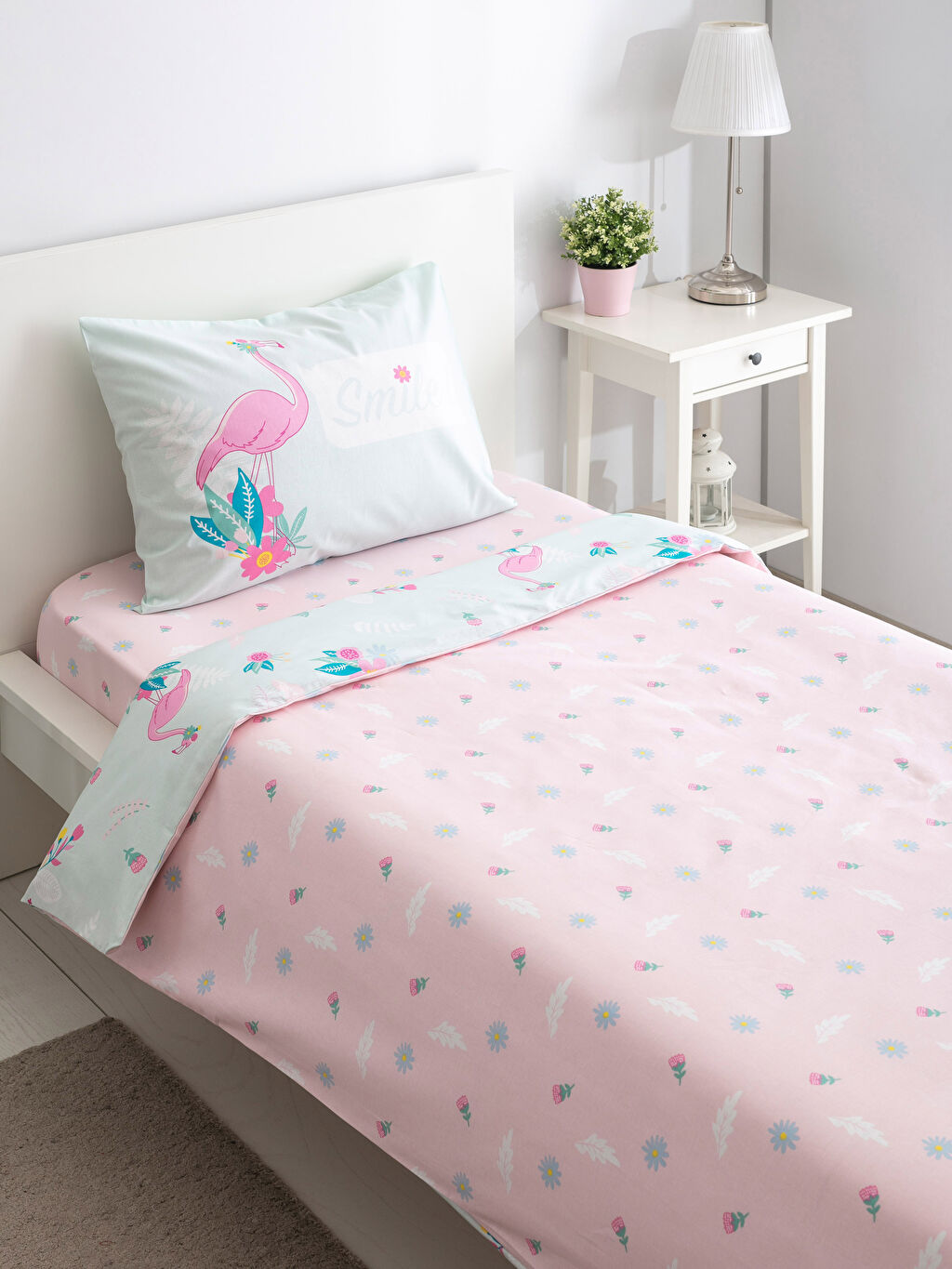 Çok Renkli Tek Kişilik Çift Taraflı Nevresim Takımı LC