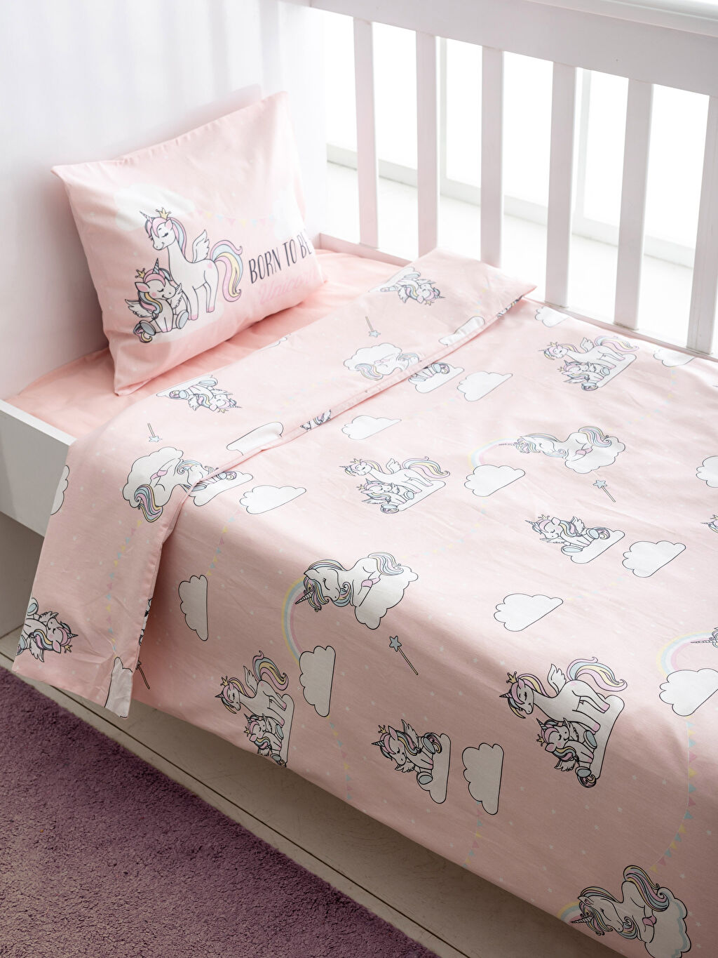 Pembe Kız Bebek Unicorn Baskılı Nevresim Takımı LC Waikiki