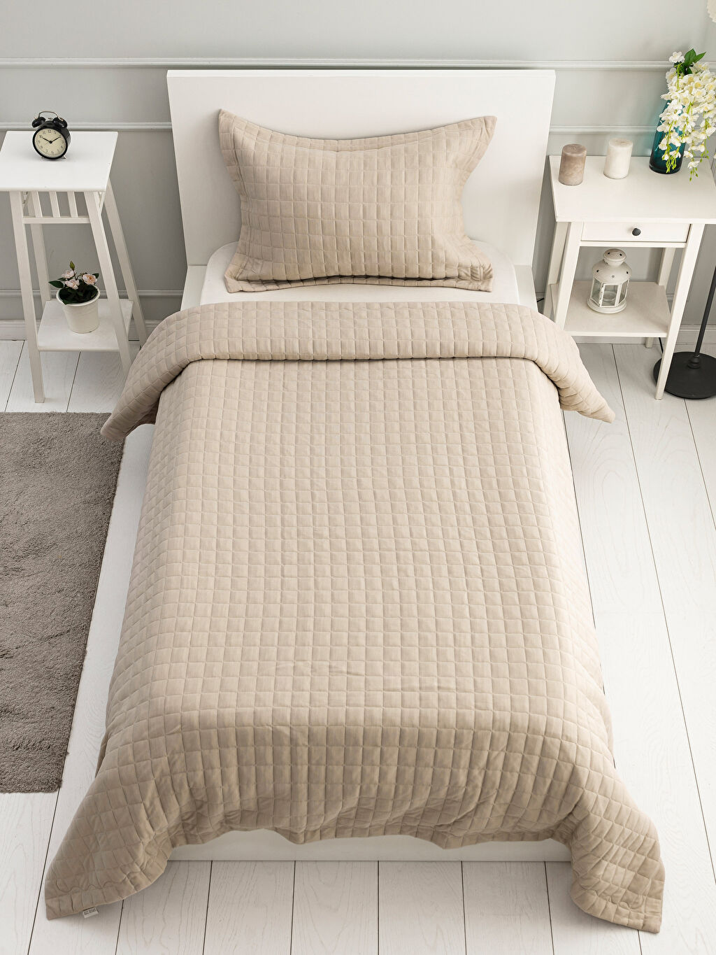 Pembe Pembe Tek Kişilik Yatak Örtüsü Seti LC Waikiki Pembe Pembe Tek Kişilik Yatak Örtüsü Seti LC Waikiki