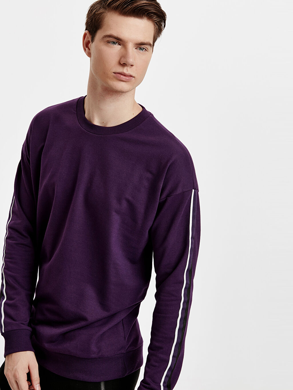 Mor Bisiklet Yaka Sweatshirt Lc Waikiki