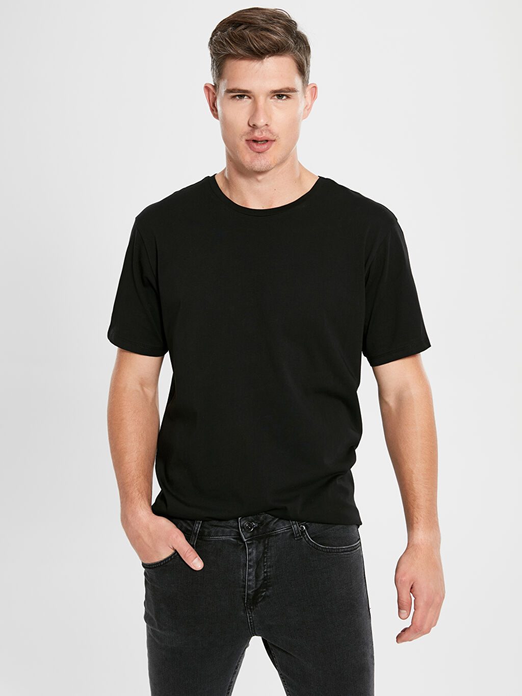 Siyah Bisiklet Yaka Kisa Kollu Oversize Tisort Lc Waikiki