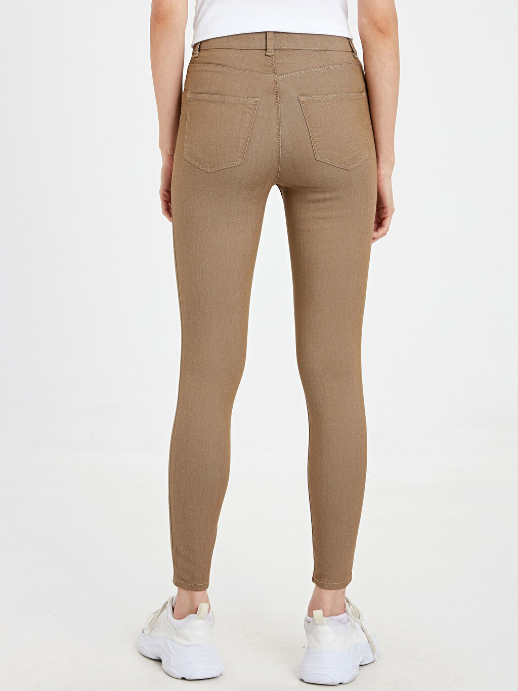 Джинсы -9WH423Z8-CTB