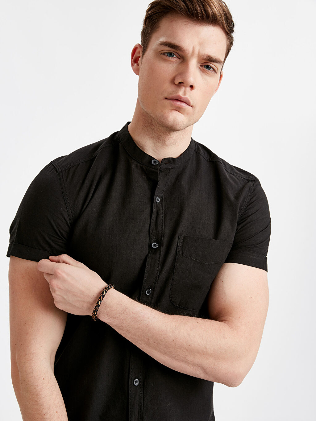 Siyah Ekstra Slim Fit Kisa Kollu Gomlek Lc Waikiki
