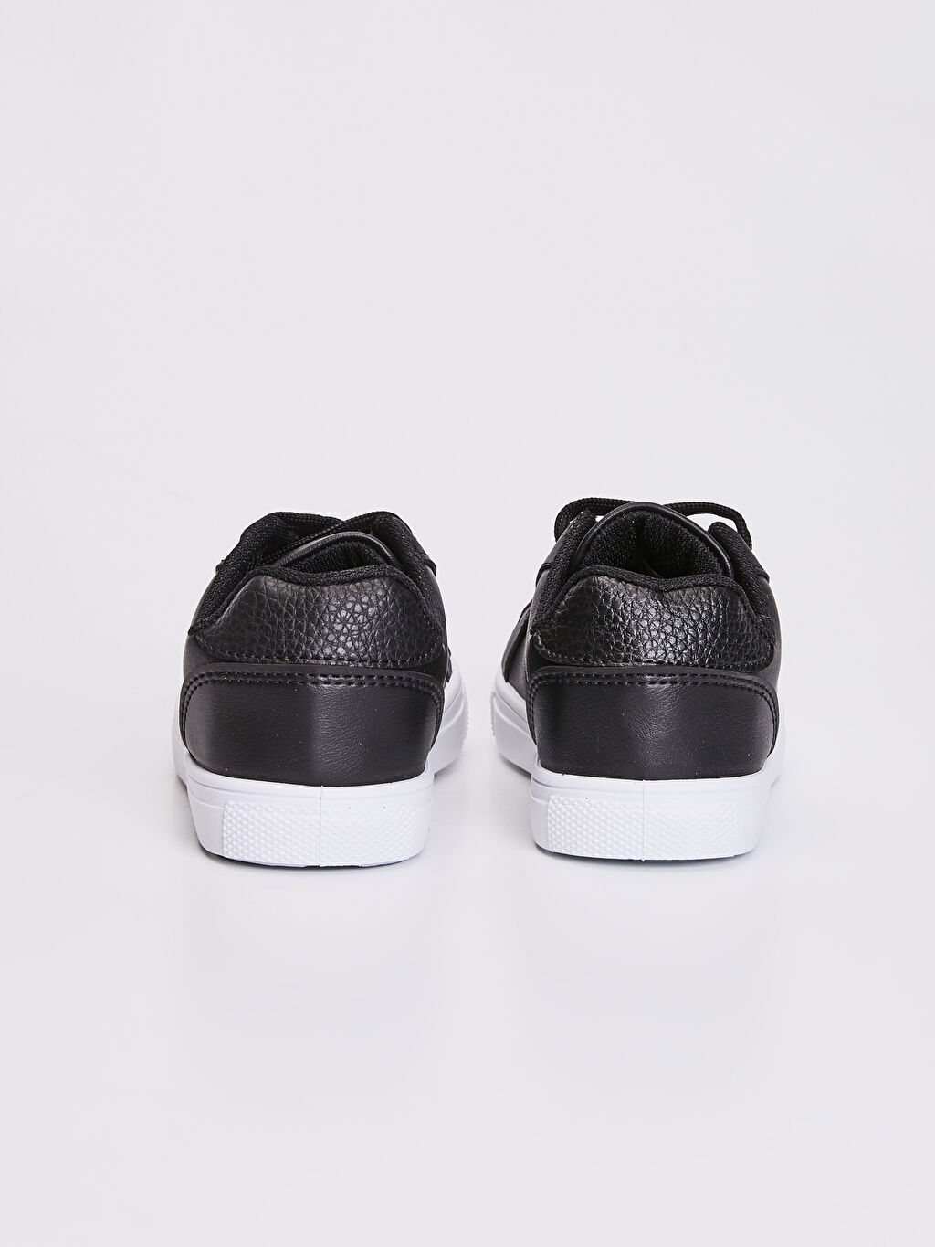 Lacivert Erkek Cocuk 31 38 Numara Sneaker Lc Waikiki