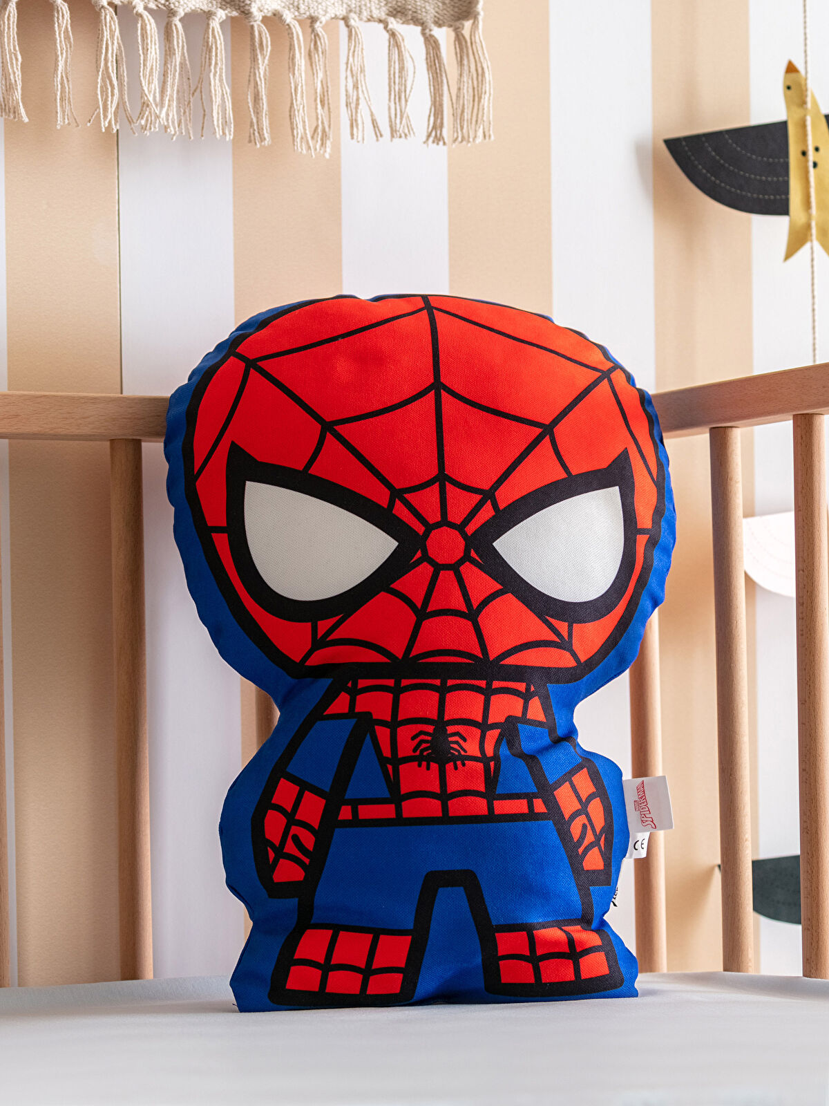 Spiderman Licensed Baby Throw Pillow 31x45 Cm -S2J169Z1-F9C - S2J169Z1-F9C  - LC Waikiki