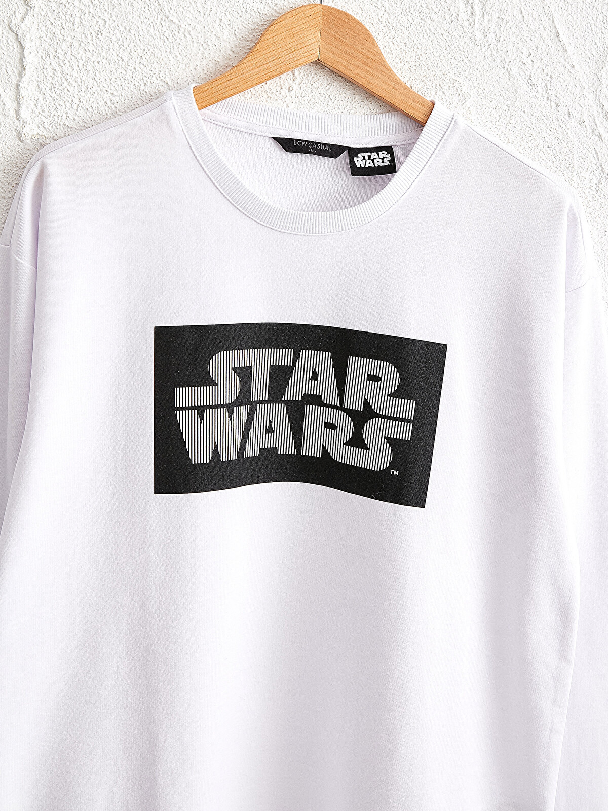 Crew Neck Star Wars Printed Sweatshirt -0WFP33Z8-Q6K - 0WFP33Z8-Q6K - LC  Waikiki