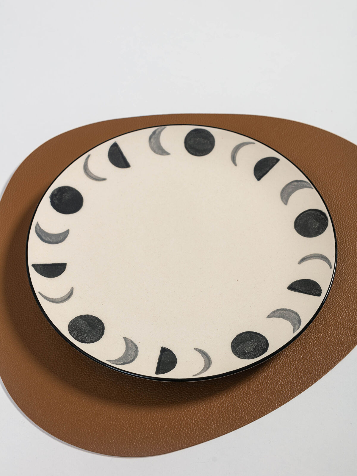 Siyah Baskılı Seramik Pasta Tabağı 21 Cm LC Waikiki