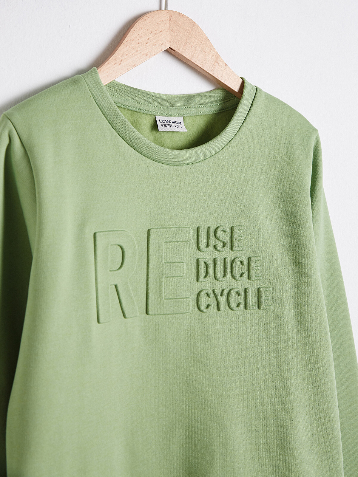 lcw kapüşonlu sweatshirt