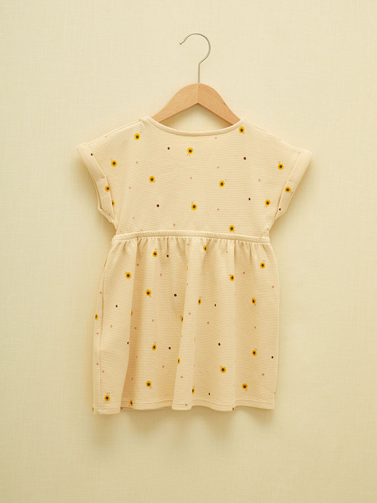 Bej LCW GREEN Bisiklet Yaka Organik Pamuklu Desenli Kız Bej LCW GREEN Bisiklet Yaka Organik Pamuklu Desenli Kız