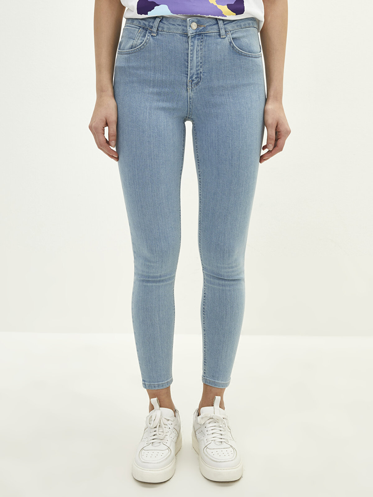 Normal Rise Skinny Fit Rodeo Jean Trousers For Women With Pocket 
