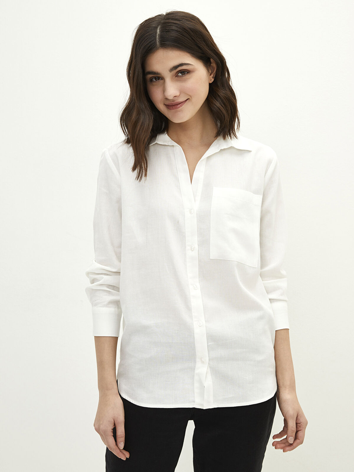 gap ladies white shirt