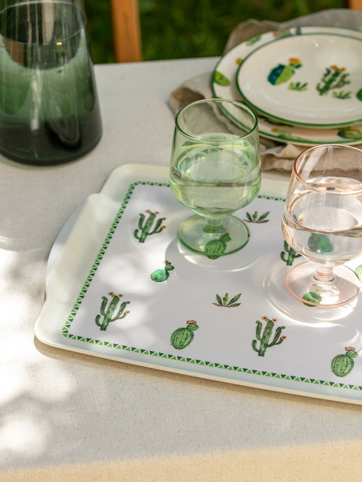 Cactus Printed Melamine Tray 36x27 Cm -S2KE97Z8-F9C - S2KE97Z8-F9C - LC  Waikiki