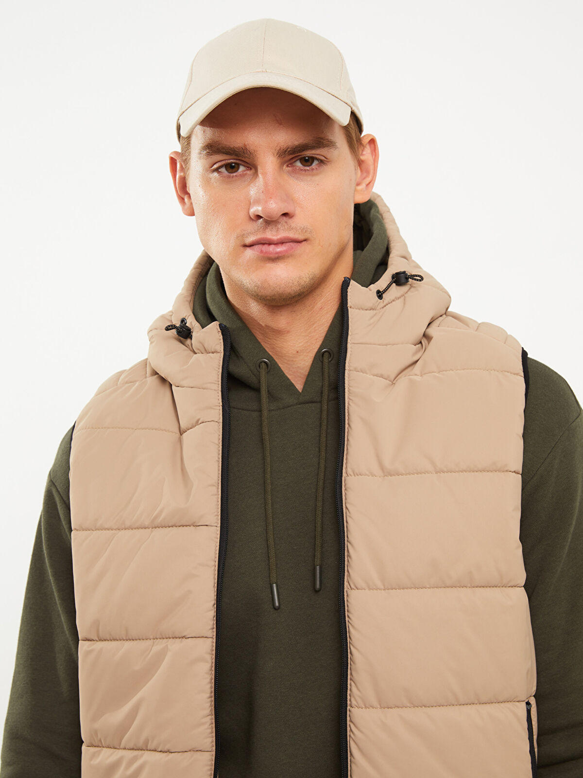 送料無料 いつまで Regular -W2BB50Z8-JJL Gilet Puffer Men's Hooded Fit ボディ・フェイスケア