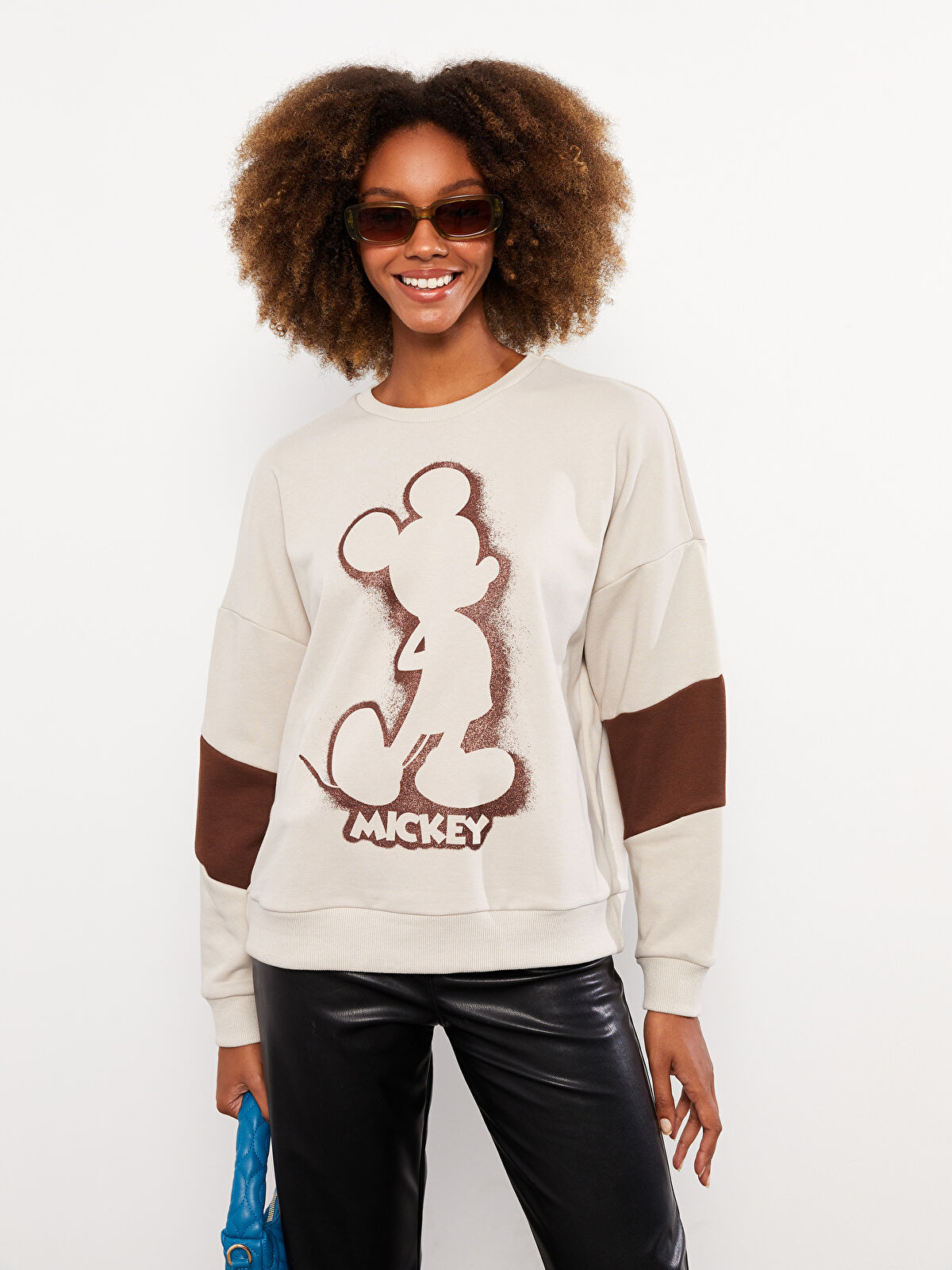 Ladies mickey mouse sweatshirt store
