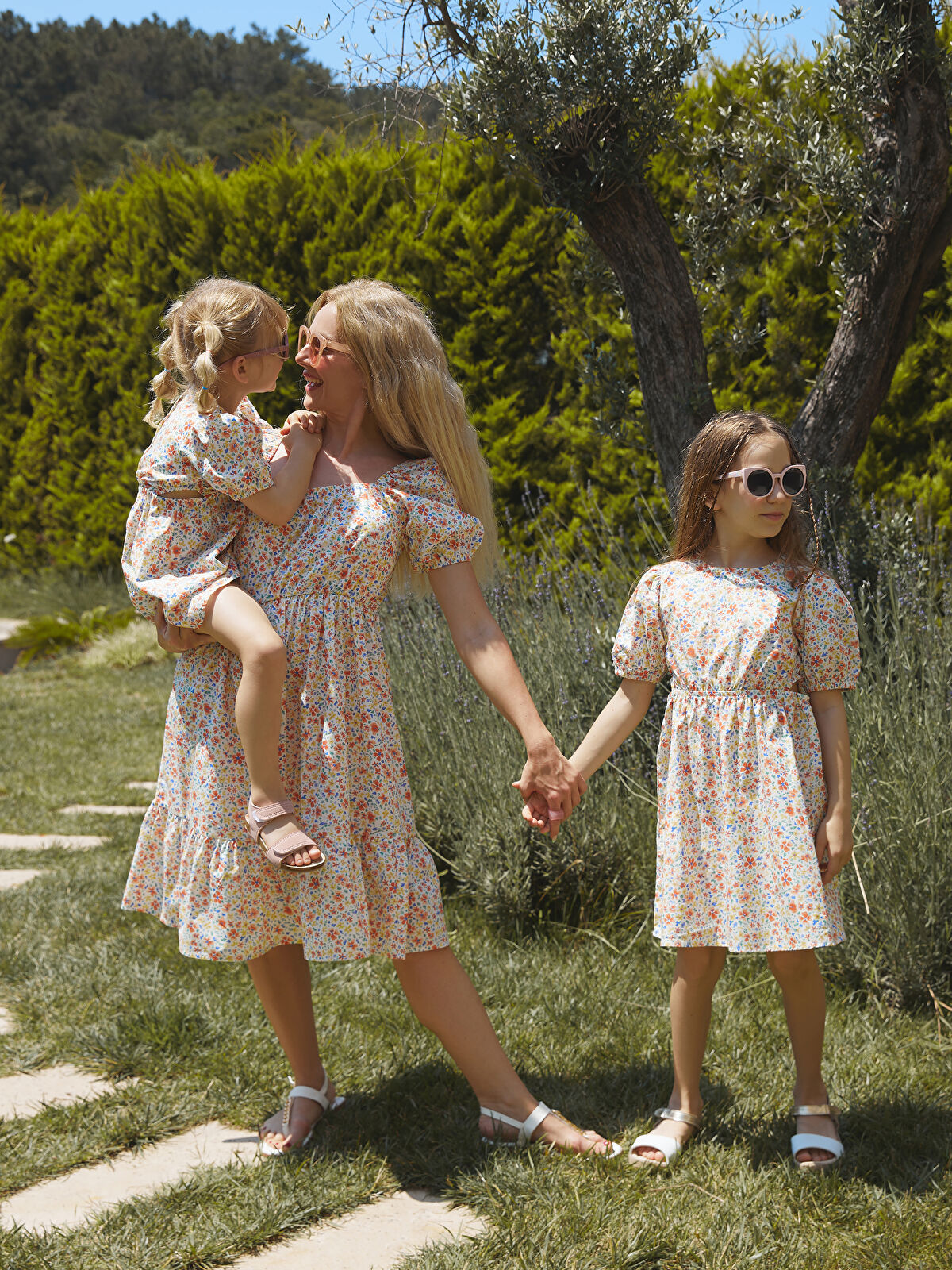 Bicycle collar patterned short sleeve girl dress mother