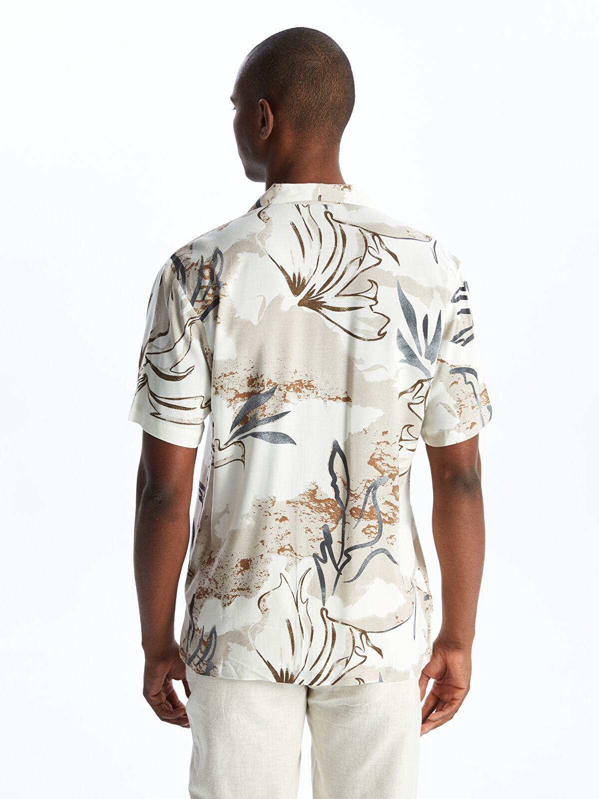 Regular Fit Short Sleeve Patterned Men's Shirt -S4DL96Z8-Q6K - S4DL96Z8-Q6K  - LC Waikiki