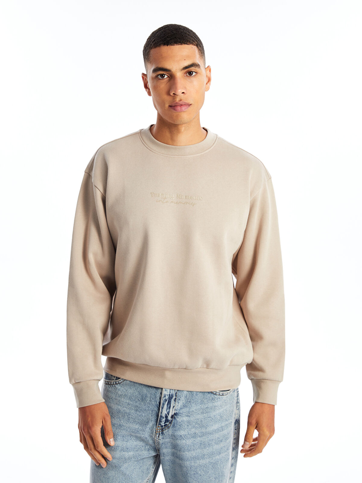Crew Neck Long Sleeve Printed Men's Thick Sweatshirt -W46233Z8-YG9 -  W46233Z8-YG9 - LC Waikiki