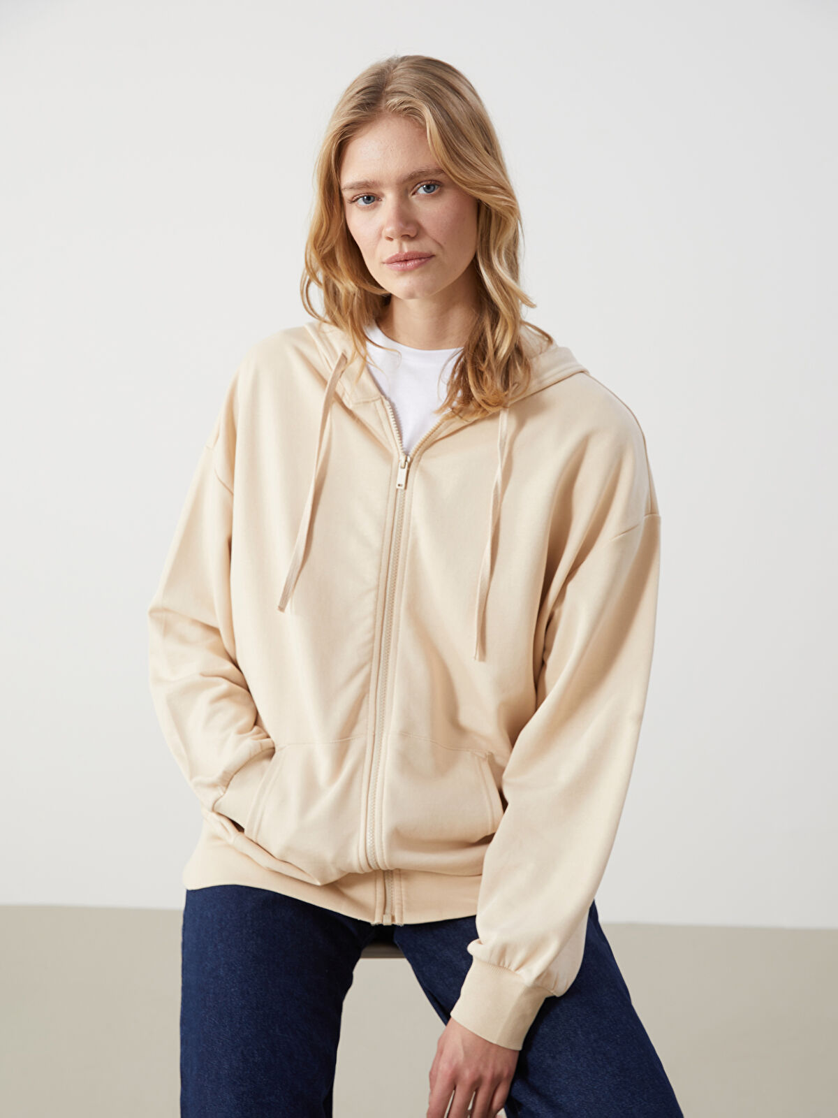 Hooded Oversized Women's Zip-Up Sweatshirt -W4DE11Z8-VB6 - W4DE11Z8-VB6 -  LC Waikiki