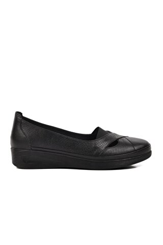 Voyager Siyah Hakiki Deri Kadın Klasik Ayakkabı 9609