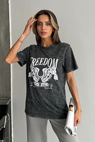 CALİMERA MODA Retro Stil Freedom Baskılı Yıkamalı Tişört