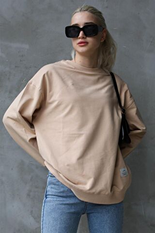 MADMEXT Bej Basic Oversize Kadın Sweatshirt MG1686