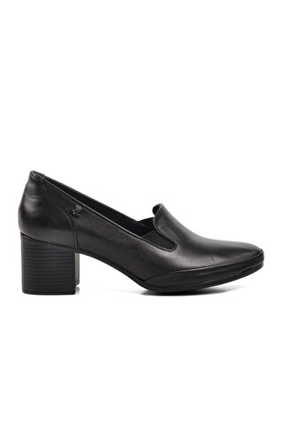 Venüs Siyah Deri Kadın Topuklu Klasik Ayakkabı 1911902K