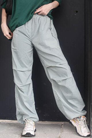 MADMEXT Mint Yeşili Paraşüt Jogger Kadın Pantolon MG1726