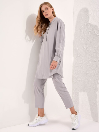 Tunique Grise H&M Sans Manches Taille 38 - Occasion Très Bon état - Polyester
