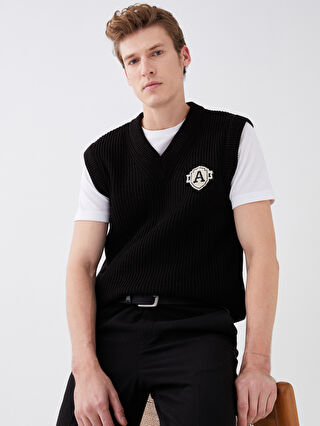 【EENK】送料/関税込 24FW ZIVE Crewneck Waistcoat - Black ZIVE Crewneck Waistcoat - Black : EENK SHOP