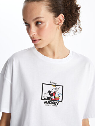 Crew Neck Mickey and Friends Printed Short Sleeve Women's T-Shirt  -S4AQ00Z8-Q6K - S4AQ00Z8-Q6K - LC Waikiki