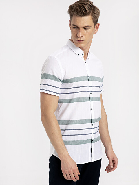 Slim Fit &Ccedil;izgili Kısa Kollu Poplin G&ouml;mlek - LC WAIKIKI
