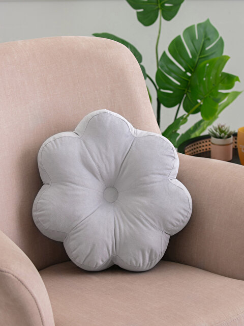Daisy Filled Velvet Pillow 40x40 Cm - LCW HOME